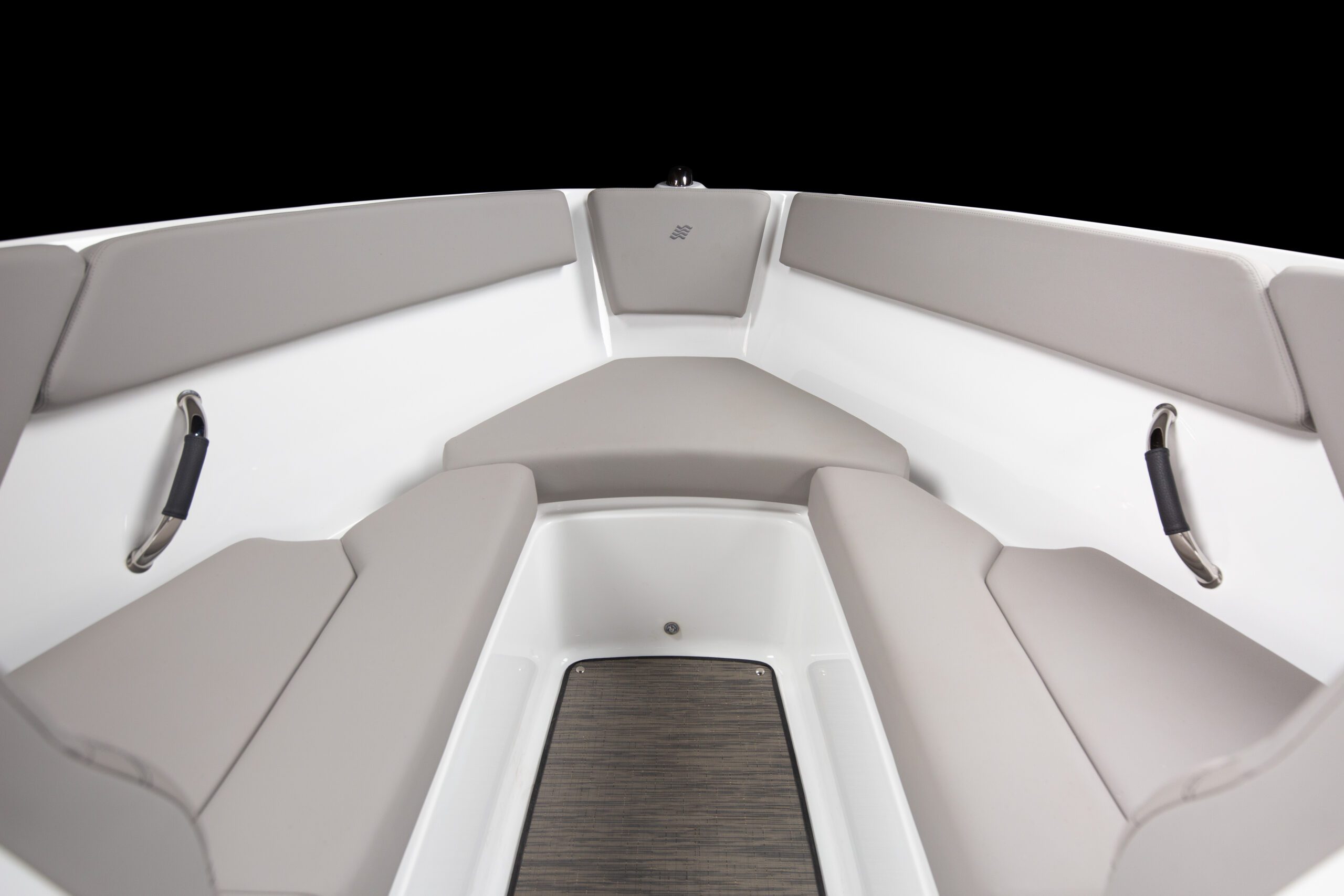 H1_Interior_Bow-scaled